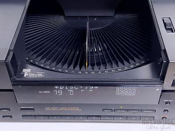 COMPACT DISC PLAYER SONY CDP-CX-100, Enlèvement ou Envoi, Comme neuf