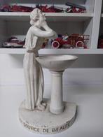 Lampe "Camus Vichy source de beauté". Couleur blanche, Antiquités & Art, Enlèvement ou Envoi