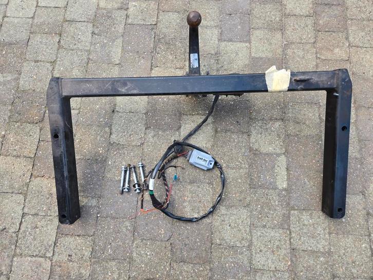 Oris afneembare trekhaak inclusief electrische kabelset, Auto-onderdelen, Trekhaken, Gebruikt, Ophalen