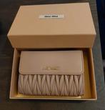 Portemonnee Miu Miu, Handtassen en Accessoires, Overige kleuren, Zo goed als nieuw, Leder, Ophalen