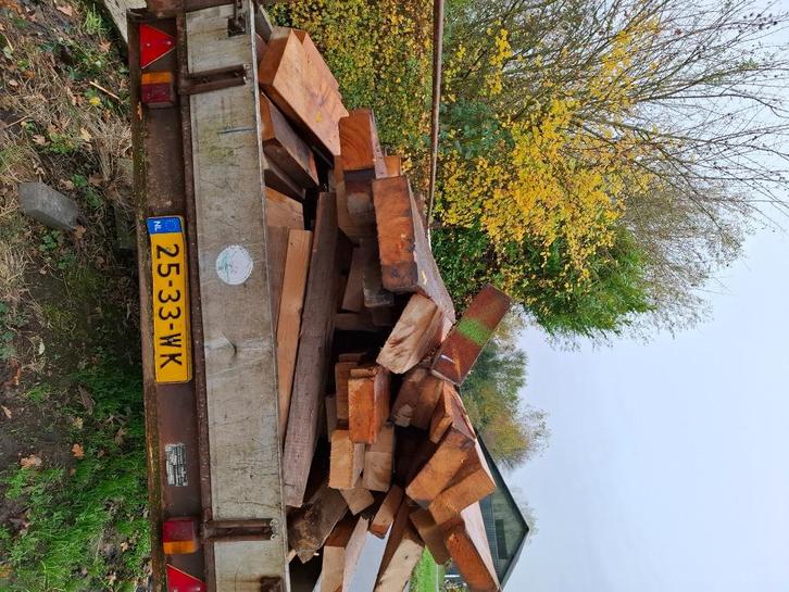 Houten balken, Doe-het-zelf en Bouw, Hout en Planken, Gebruikt, Balk, Overige houtsoorten, 300 cm of meer, 50 mm of meer, Ophalen