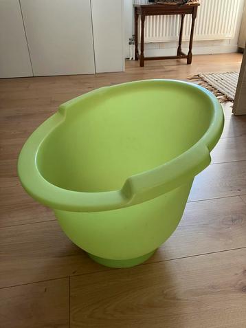 Tummy tub beschikbaar voor biedingen