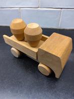 VINTAGE HOUTEN VRACHTWAGEN, Kinderen en Baby's, Ophalen of Verzenden, Zo goed als nieuw