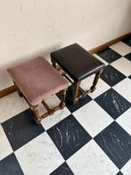 2 poufs, Maison & Meubles, Enlèvement, Utilisé, Bois