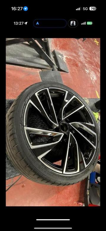 Golf 8 gti velg met pirelli band 19 inch 1 velg beschikbaar voor biedingen