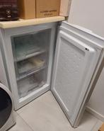 Congélateur à vendre / Freezer to sell, Elektronische apparatuur, Gebruikt, Minder dan 85 cm, Minder dan 60 cm, Ophalen