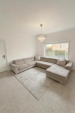 Moderne U-bank met slaapfunctie – nauwelijks gebruikt, Huis en Inrichting, Ophalen of Verzenden