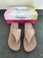 Slippers Skechers - Maat 38, Vêtements | Femmes, Chaussures, Rose, Enlèvement ou Envoi, Skechers, Sandales de bain