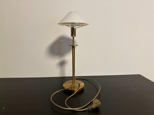 Vintage Mat Gouden Lamp met Melkglazen Kap – E14 Fitting – C, Huis en Inrichting, Lampen | Hanglampen, Gebruikt, Minder dan 50 cm