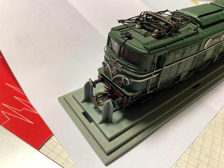 Prachtige JOUEF SNCF 2D2 midi-locomotief, Hobby en Vrije tijd, Modeltreinen | H0, Gebruikt, Locomotief, Gelijkstroom, Jouef, Analoog