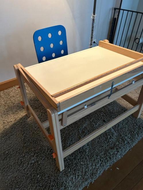 IKEA - bureau flisat enfant + chaise Jules, Huis en Inrichting, Bureaus, Gebruikt, Bureau, In hoogte verstelbaar, Ophalen