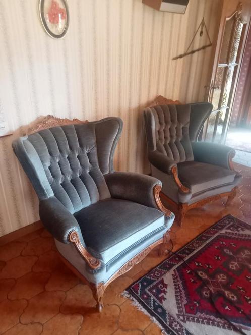 ...Lodewijk 14 stijl(2 stuks) gecapitonneerde een zit zetel, Antiek en Kunst, Antiek | Meubels | Stoelen en Sofa's, Ophalen
