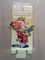 BD Le Petit Spirou PLV Tom Janry 66,5 cm sur 31 cm, Verzamelen, Stripfiguren, Ophalen of Verzenden, Guust of Robbedoes, Gebruikt