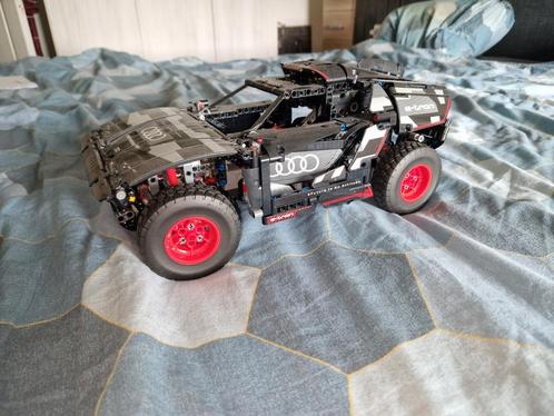 Lego 42160 technic audi e-tron, Kinderen en Baby's, Speelgoed | Duplo en Lego, Zo goed als nieuw, Lego, Complete set, Ophalen of Verzenden