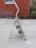 Aluminium stapladder 3 treden, Doe-het-zelf en Bouw, Ladder, Gebruikt, Opvouwbaar of Inschuifbaar, Ophalen