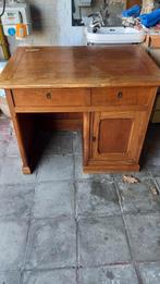 Houten bureau, eikenhout, charmant maar niet vlekkeloos., Vintage, Enlèvement, Utilisé