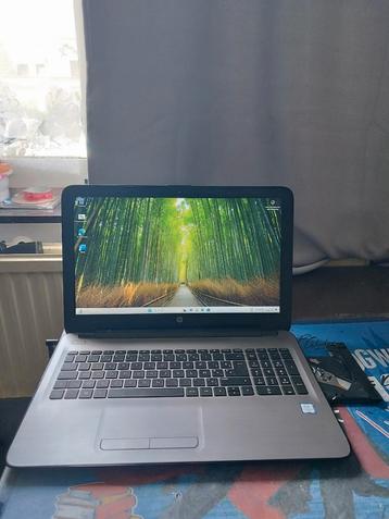 LAPTOP HP 250 G5-15.6 INCH WINDOWS 11-OFFICE beschikbaar voor biedingen