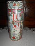 Chinese vaas, Huis en Inrichting, Ophalen of Verzenden, Zo goed als nieuw, Aardewerk of Porselein, Minder dan 50 cm