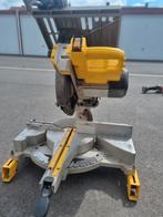 Dewalt afkortzaag/tafelzaag, Doe-het-zelf en Bouw, Gereedschap | Zaagmachines, Ophalen, Gebruikt, Afkortzaag