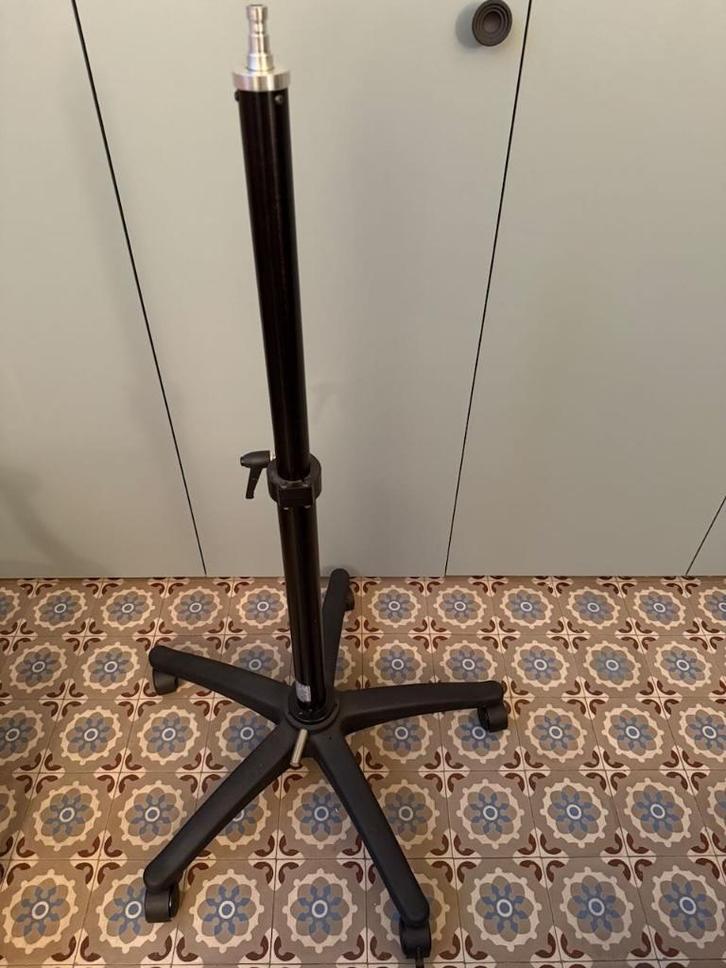 Walimex Pro — Robuust statief op wielen, Audio, Tv en Foto, Fotocamera's Analoog, Zo goed als nieuw, Compact, Ophalen