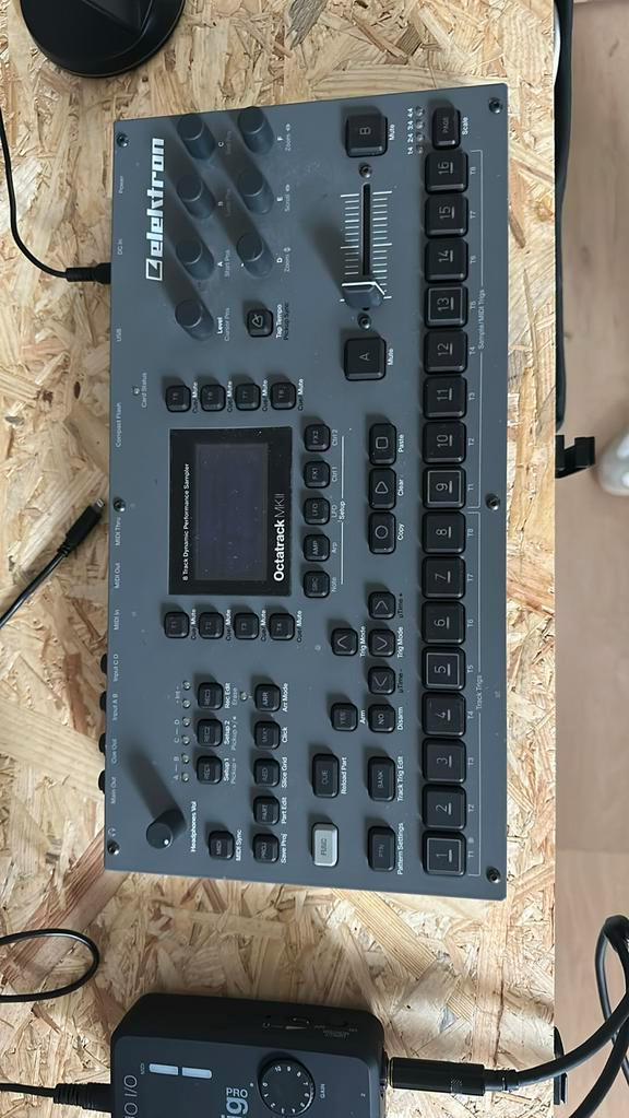 Verkoop van studio-apparatuur, Muziek en Instrumenten, Synthesizers, Zo goed als nieuw, Korg, Ophalen