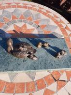 Bronze signé sur socle marbre(la cygne et ses cygneaux), Antiquités & Art, Enlèvement ou Envoi, Bronze