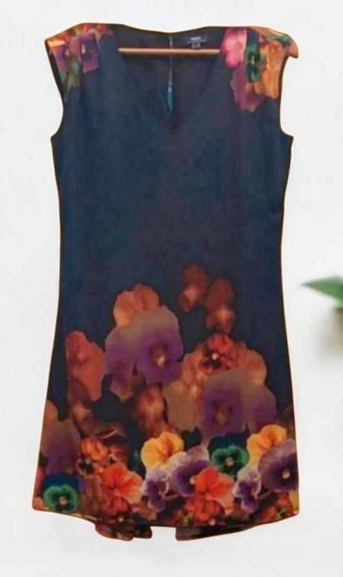 ✨️MEXX Erg leuk Zomerjurkje - Maat 34 - Topstaat✨️, Kleding | Dames, Jurken, Zo goed als nieuw, Maat 34 (XS) of kleiner, Zwart
