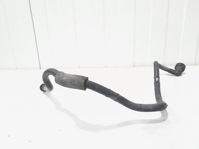 Conduit de carburant d'un Porsche Panamera, Autos : Pièces & Accessoires, Systèmes à carburant, Porsche, Utilisé, 3 mois de garantie