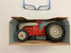 Ford Tractor 8N 1/16 miniatuur uit de USA  in de doos, Kinderen en Baby's, Speelgoed |Speelgoedvoertuigen, Nieuw, Ophalen of Verzenden