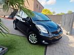 TOYOTA YARIS  (reeds gekeurd voor verkoop), Auto's, Stof, Zwart, Bedrijf, Te koop