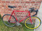 Peugeot Aubisque vintage racefiets, Fietsen en Brommers, Fietsen | Racefietsen