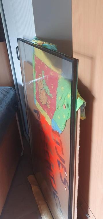 Gratis nieuw dubbel glas 75 x 130 cm beschikbaar voor biedingen