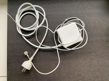 Apple Adapter MagSafe 2 beschikbaar voor biedingen