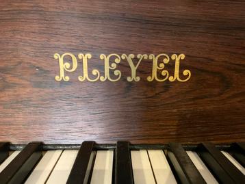 Pleyel vleugelpiano gerestaureerd beschikbaar voor biedingen