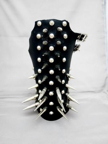 Heavy Metal Old School Mixed Spiked Leather Gauntlet Black M