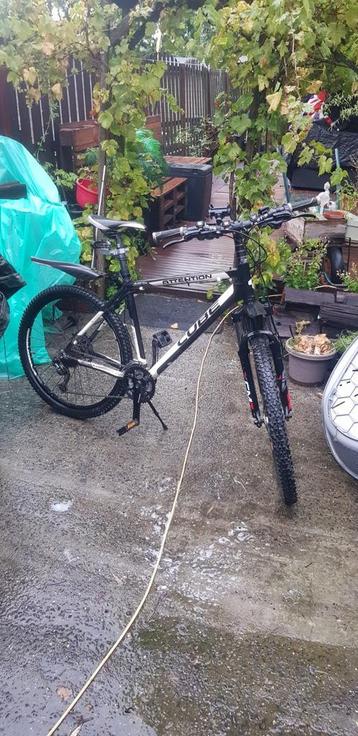 Te koop .VTT cube serie attention  beschikbaar voor biedingen