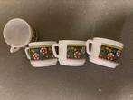 Set 4 kopjes Arcopal, Antiek en Kunst, Ophalen of Verzenden
