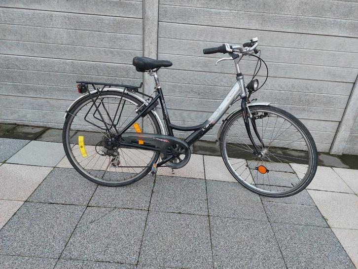 Damesfiets in zeer goed staat, Fietsen en Brommers, Fietsen | Dames | Damesfietsen, Zo goed als nieuw, Ophalen