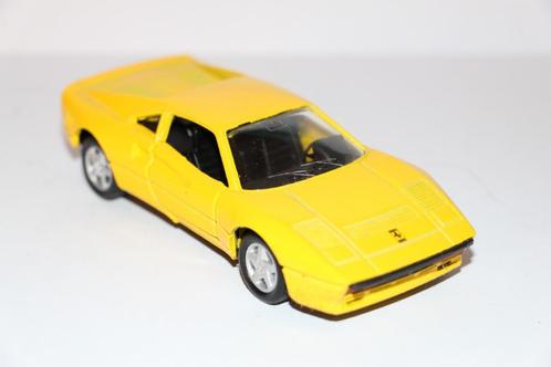 Maisto Ferrari 288 GTO, Hobby & Loisirs créatifs, Voitures miniatures | Échelles Autre, Comme neuf, Voiture, Enlèvement