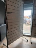 Winkel staanders grote op wieltjes met apparte hangers, Enlèvement