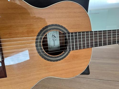 Klassieke gitaar Cuenza, Muziek en Instrumenten, Snaarinstrumenten | Gitaren | Akoestisch, Zo goed als nieuw, Klassieke of Spaanse gitaar