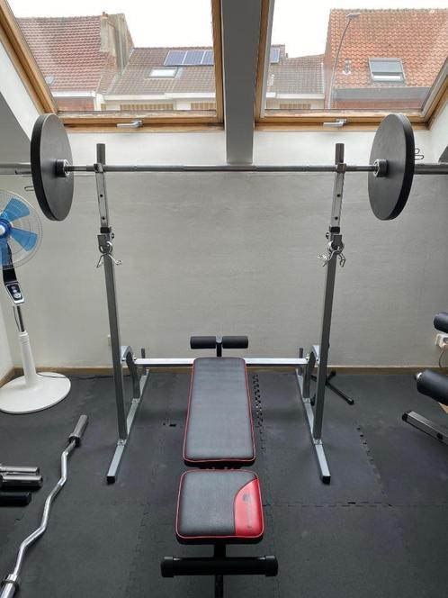 Thuisfitnessmateriaal, Sport en Fitness, Fitnessapparatuur, Zo goed als nieuw, Krachtstation, Armen, Benen, Borst, Buik, Rug, Metaal