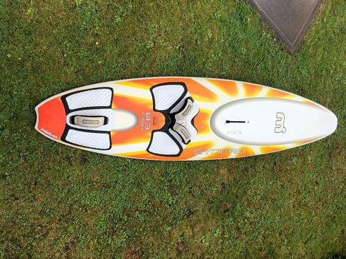 Mistral Syncro Fish 83 L, Watersport en Boten, Windsurfen, Zo goed als nieuw, Plank, Minder dan 250 cm, Met vin(nen), Met draagtas