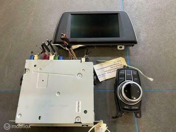 Navigatieset BMW 2-serie 65509317941-65829471068-65129874336 beschikbaar voor biedingen