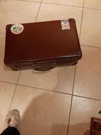 ancienne valise, Enlèvement ou Envoi