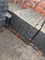 30m2 betonklinkers donker grijs proper, Tuin en Terras, Ophalen, Zo goed als nieuw, Beton, Klinkers