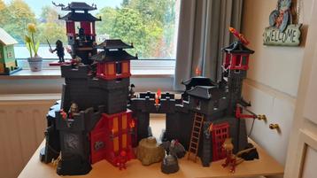 Playmobil Drakenkasteel 7490 + Geheime Drakenburcht 5480 beschikbaar voor biedingen