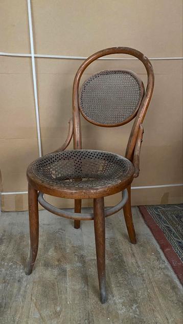 chaise ancienne en bois rotin thonet fischel