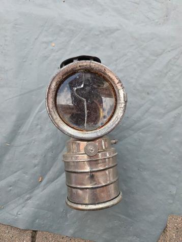 Lampe Les lanternes à acétylène Vitaphare

 beschikbaar voor biedingen