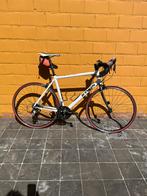 B Twin Triban3 Decathlon koersfiets, 28 inch, Zo goed als nieuw, Meer dan 20 versnellingen, Ophalen